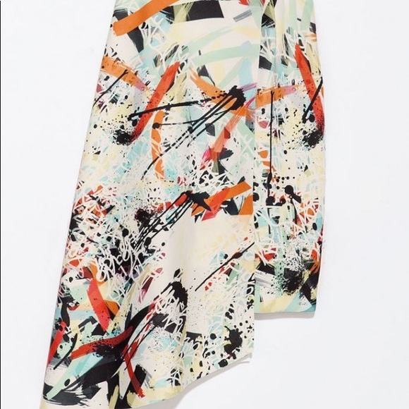 Zara - Picture 2 of 4